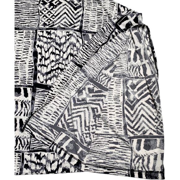 Chico’s Poncho Top Black White Geometric Print Women’s S/M Flowy Blouse - Picture 13 of 13